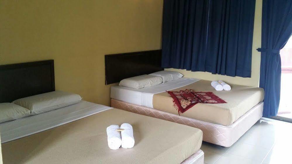 Hotel Hji Residensi Kuah Exteriér fotografie
