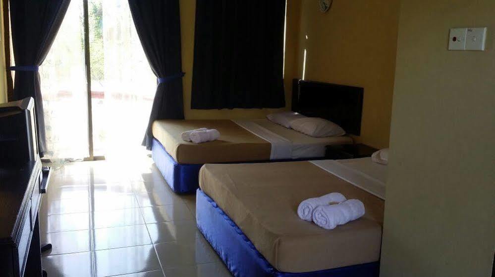 Hotel Hji Residensi Kuah Exteriér fotografie